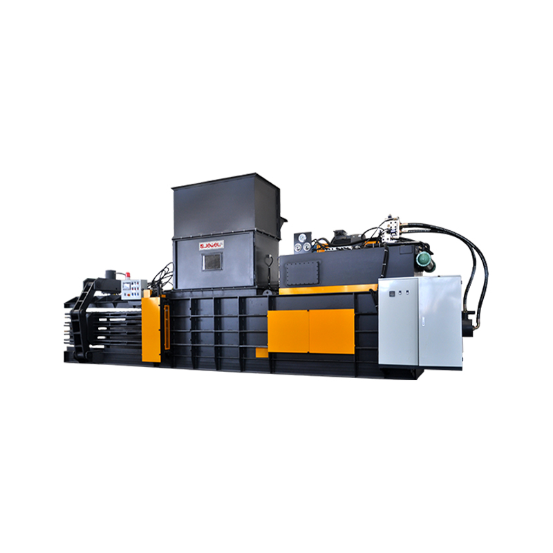 Enfardadeira de compressão horizontal totalmente automática com reforço médio