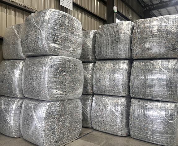 Solução de compressão de alta eficiência para empresas japonesas de reciclagem de PET