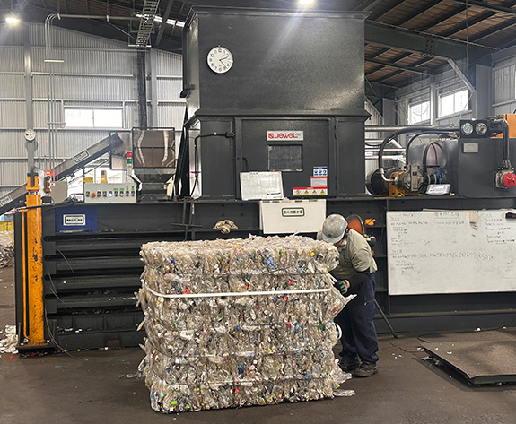 Solução de compressão de alta eficiência para empresas japonesas de reciclagem de PET
