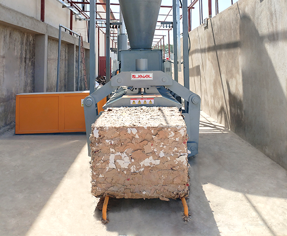 Sistema completo de remoção automatizada de resíduos para fábrica de papelão na Nigéria